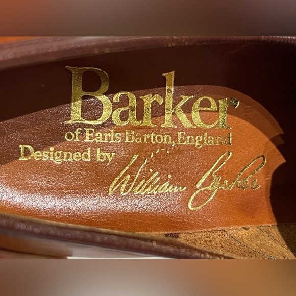 Like new Barker of Earls of Barton,England designed by William Barker Sz 6.5 - Picture 14 of 17
